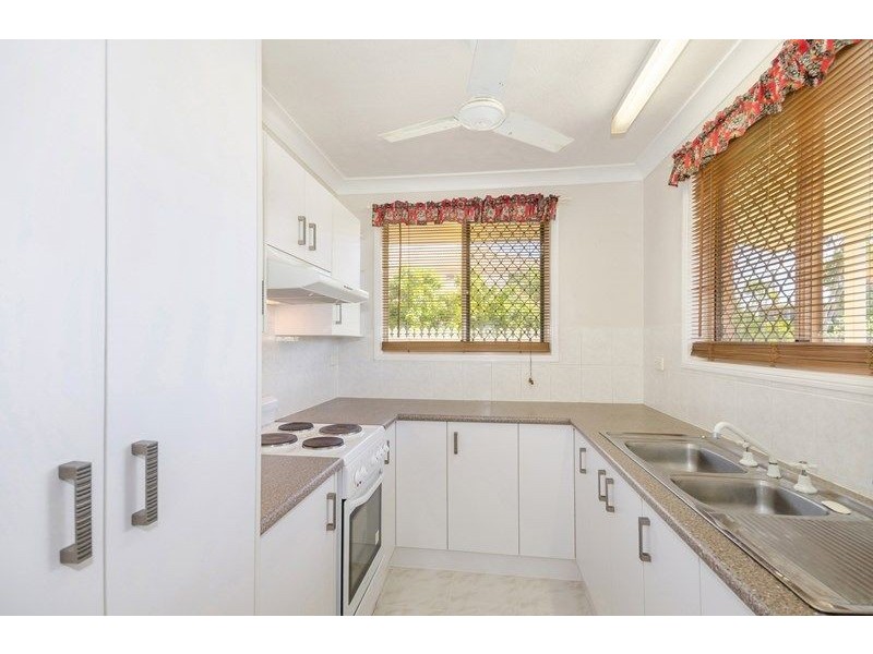 2/64 Arthur Street, Aitkenvale QLD 4814