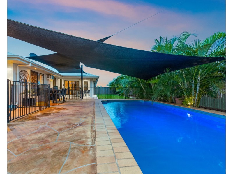 5 Eton Court, Burdell QLD 4818