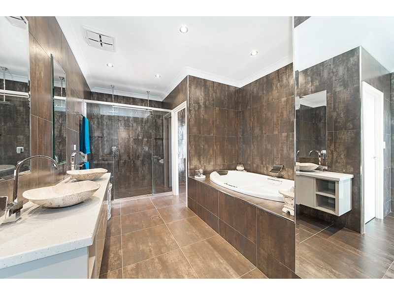 1 Retire Court, Alice River QLD 4817