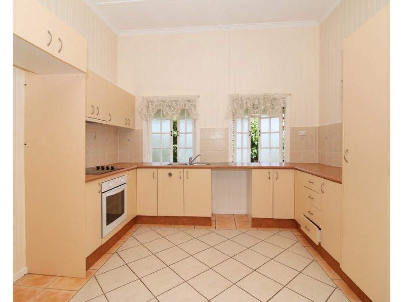 3/30 Derby Street, Pimlico QLD 4812