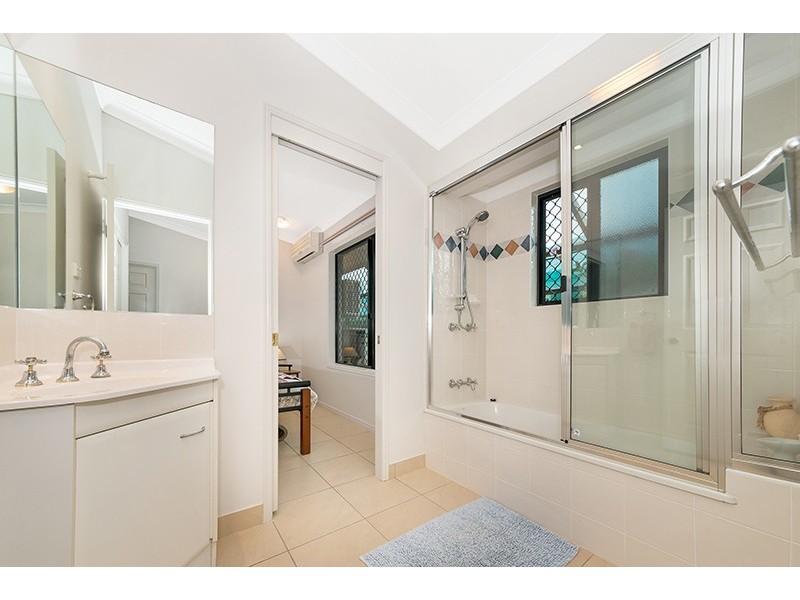 17 Bellingham Crescent, Kirwan QLD 4817