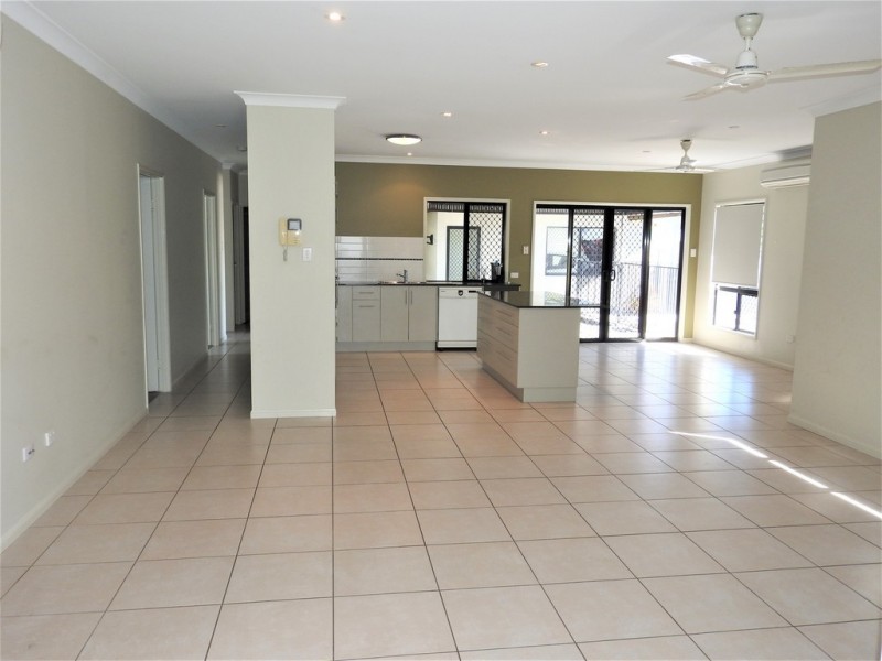 1 Logrunner Avenue, Bohle Plains QLD 4817