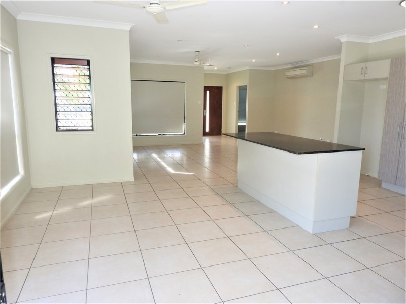 1 Logrunner Avenue, Bohle Plains QLD 4817