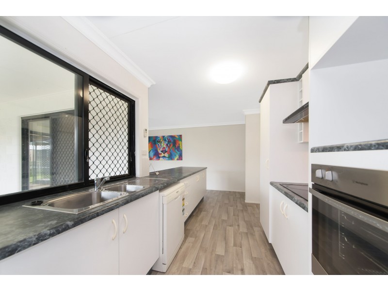 6 Trinca Court, Rasmussen QLD 4815