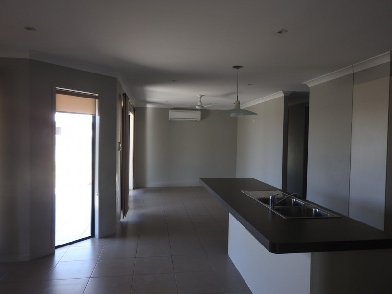 9 Capricorn Drive, Burdell QLD 4818