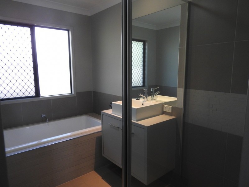 9 Capricorn Drive, Burdell QLD 4818