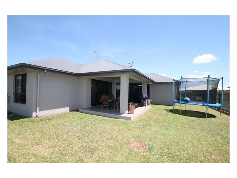 9 Capricorn Drive, Burdell QLD 4818