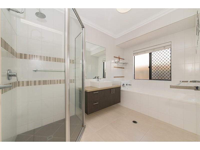 45 Guilfoyle Circuit, Kirwan QLD 4817