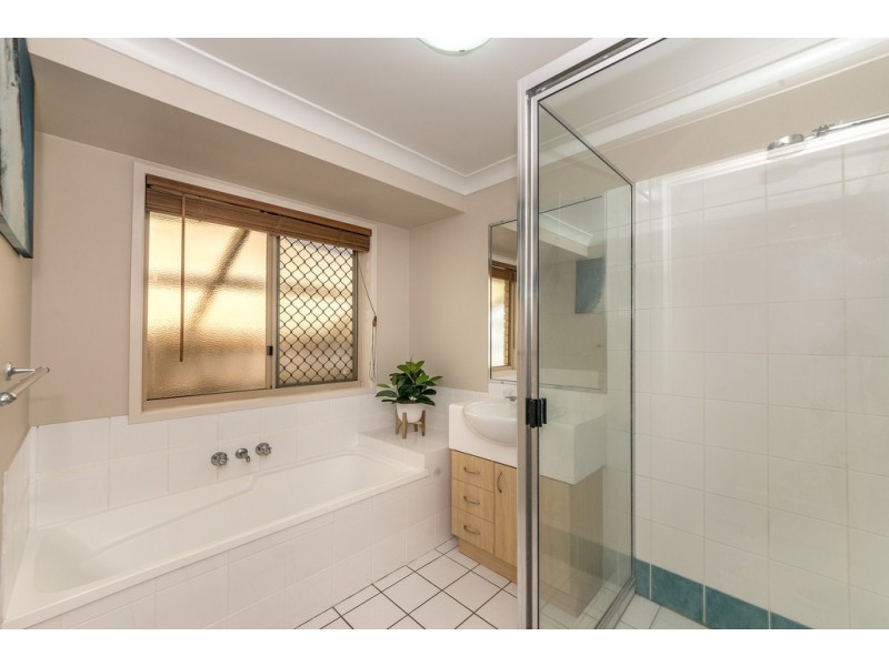 130 Greenwood Drive, Kirwan QLD 4817