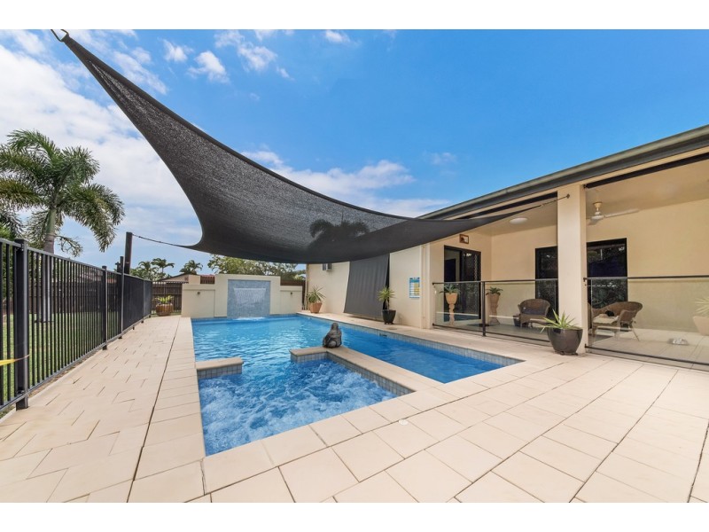 102 Greenwood Drive, Kirwan QLD 4817