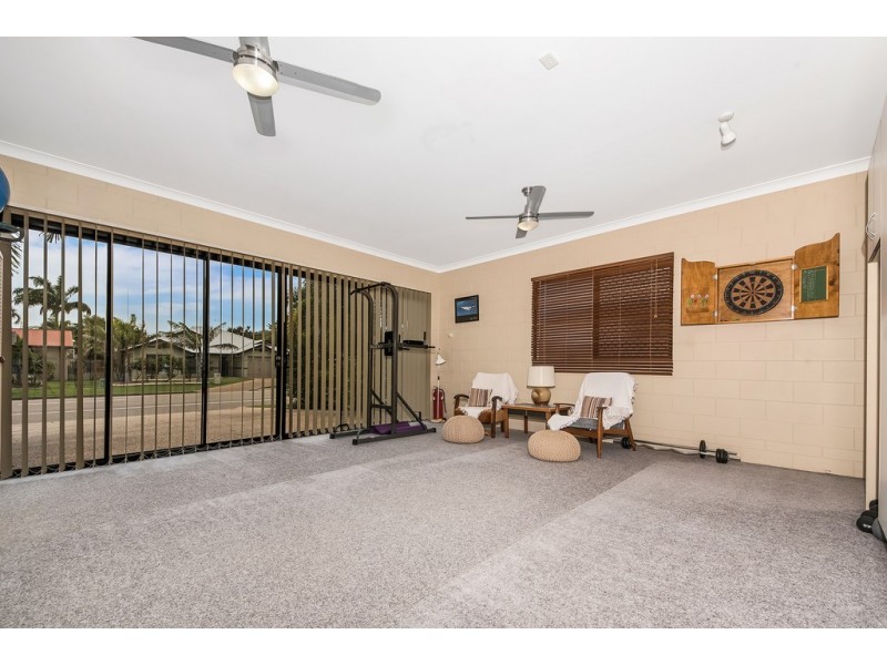 102 Greenwood Drive, Kirwan QLD 4817