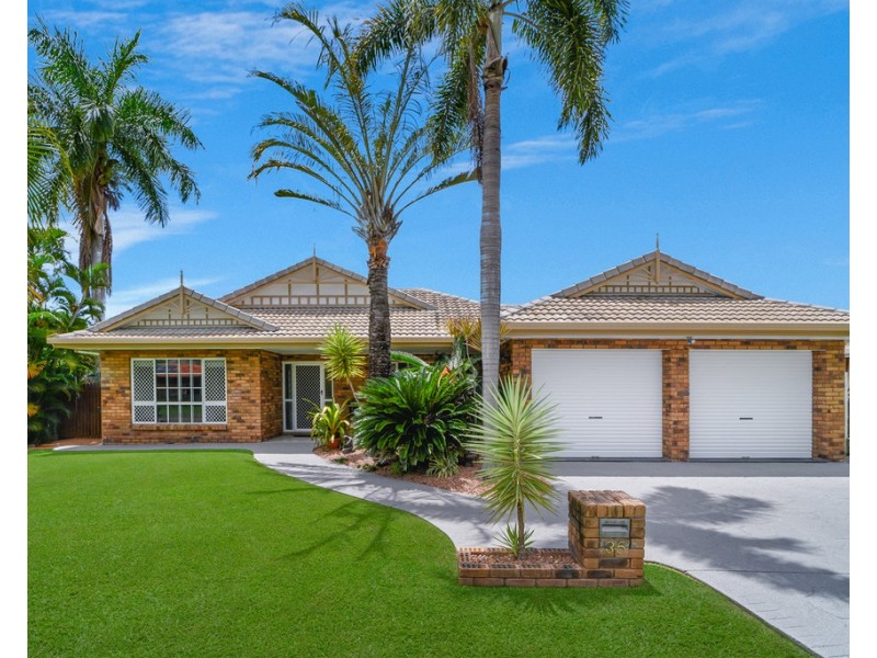 35 Whitsunday Drive, Kirwan QLD 4817