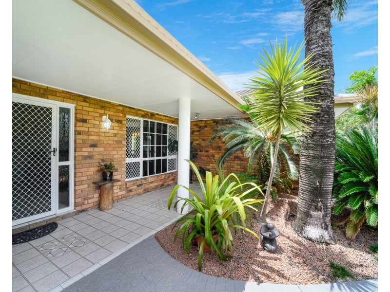 35 Whitsunday Drive, Kirwan QLD 4817