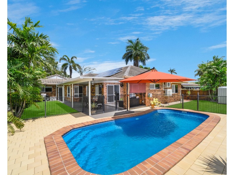 35 Whitsunday Drive, Kirwan QLD 4817