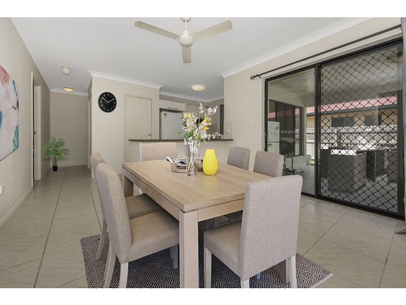 25 Lakewood Avenue, Kirwan QLD 4817