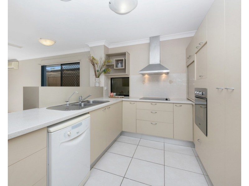 7 Angelus Place, Kirwan QLD 4817