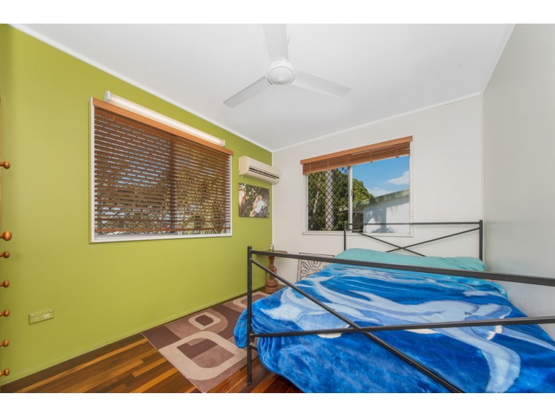 25 Pine Street, Kirwan QLD 4817