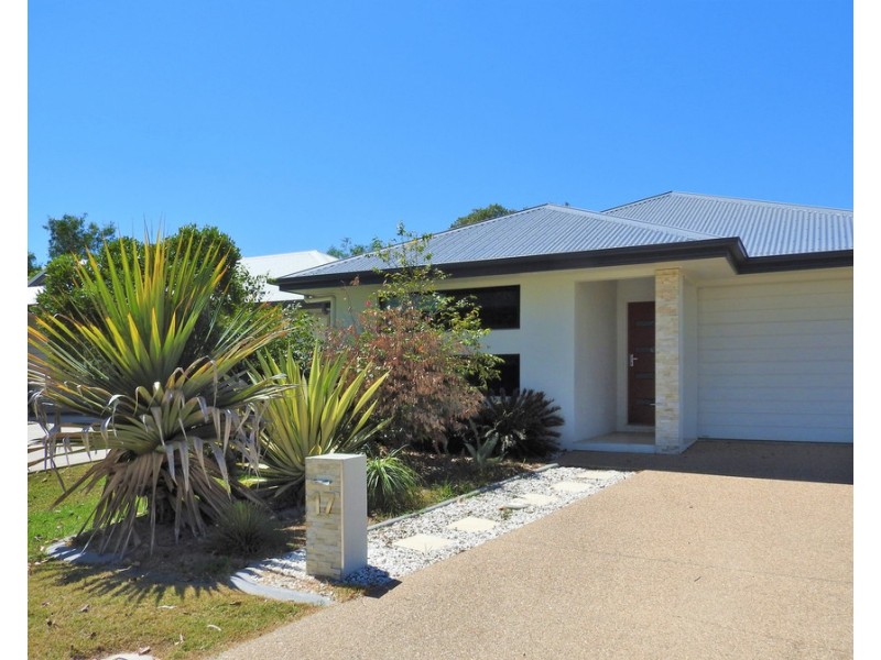 17 Darter Street, Oonoonba QLD 4811
