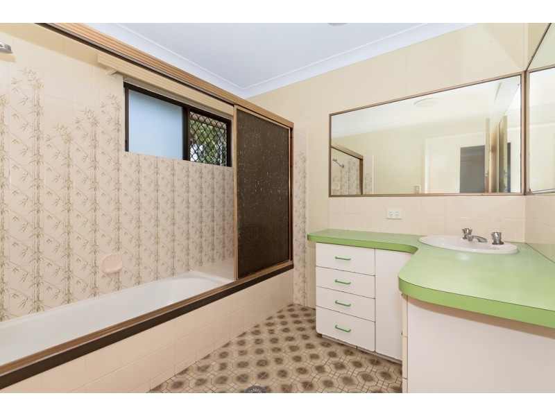 13 Nonda Street, Kirwan QLD 4817