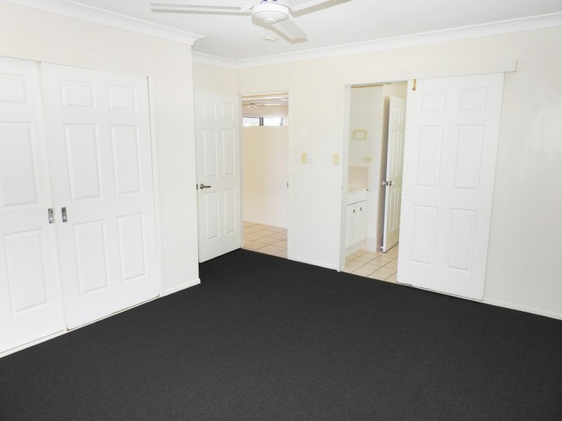 66 Peppertree Street, Kirwan QLD 4817