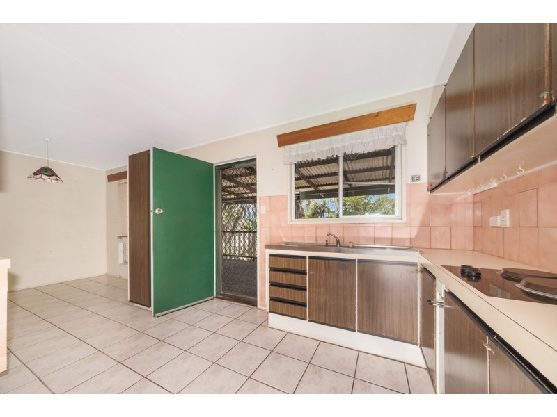 94 Hammond Way, Kelso QLD 4815