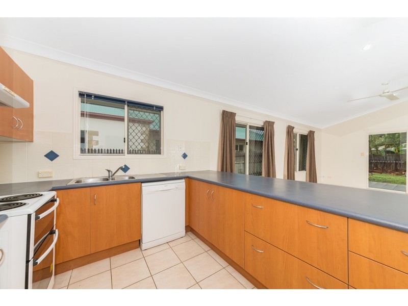 8 Michelia Close, Kirwan QLD 4817