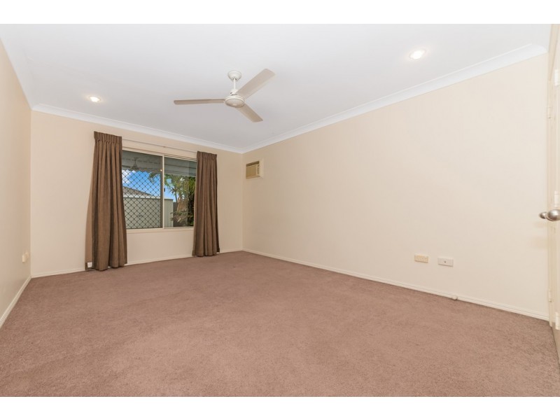 8 Michelia Close, Kirwan QLD 4817