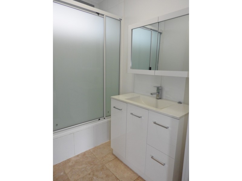 1526 Riverway Drive, Kelso QLD 4815