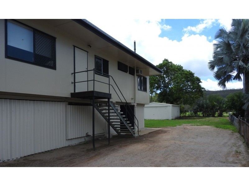 1526 Riverway Drive, Kelso QLD 4815