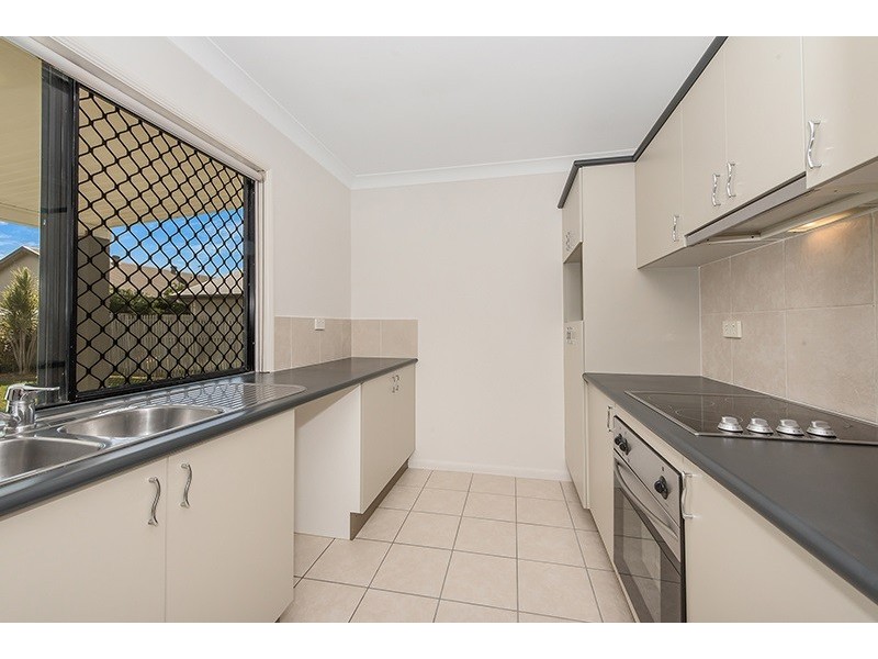 4 Spencer Avenue, Kirwan QLD 4817