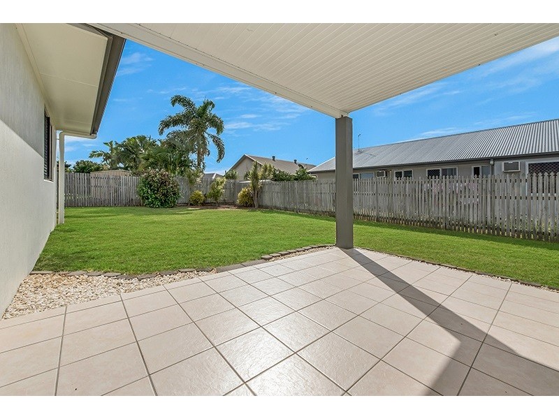 4 Spencer Avenue, Kirwan QLD 4817