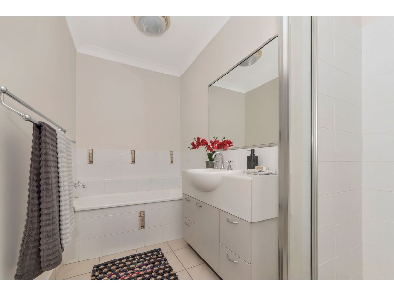 30 Chichester Avenue, Kirwan QLD 4817