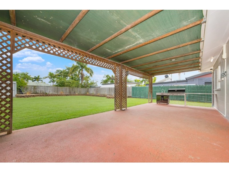 15 Sapphire Court, Deeragun QLD 4818