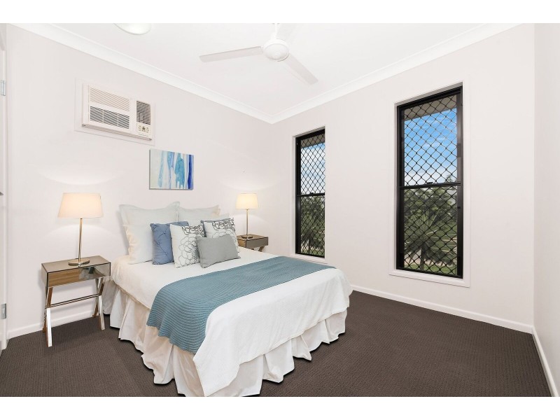 8 Bulla Place, Kelso QLD 4815