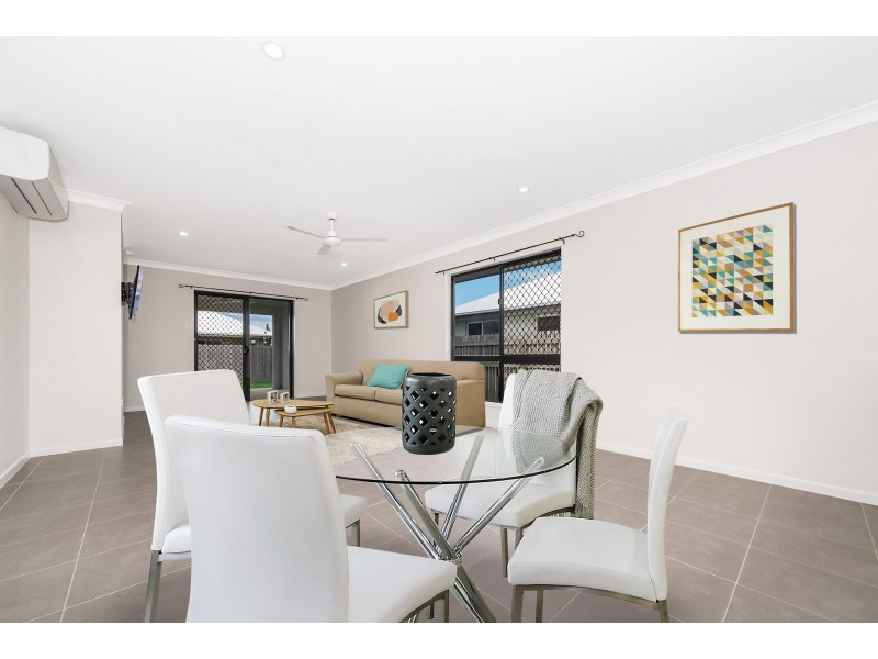 8 Bulla Place, Kelso QLD 4815