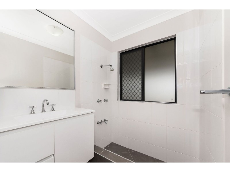 8 Bulla Place, Kelso QLD 4815