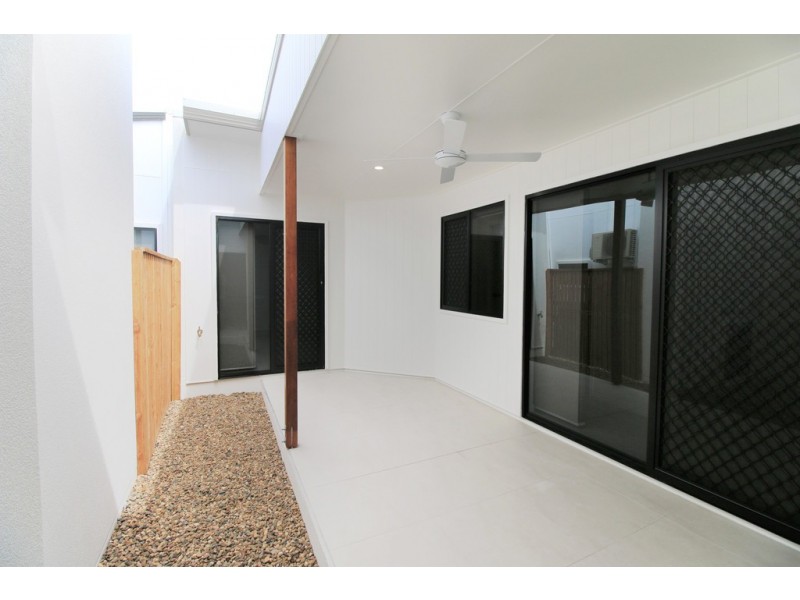 6B Castleview Lane, Garbutt QLD 4814