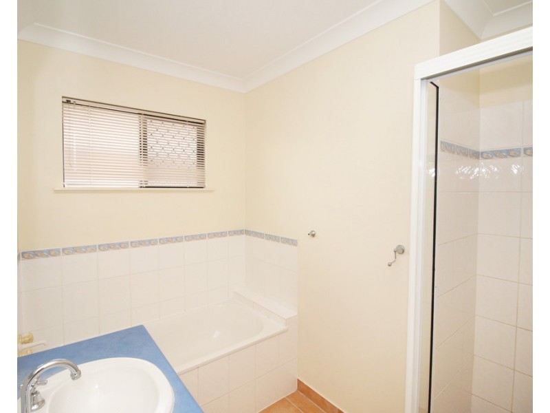 8 Pinnata Place, Kirwan QLD 4817