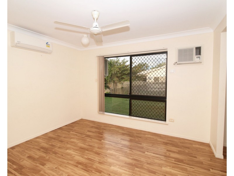 8 Pinnata Place, Kirwan QLD 4817