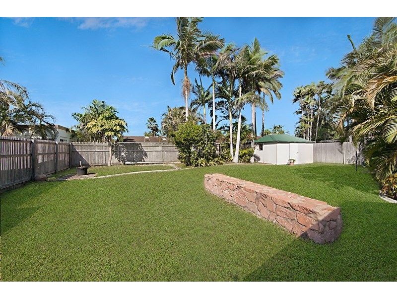 8 Willow Court, Kirwan QLD 4817