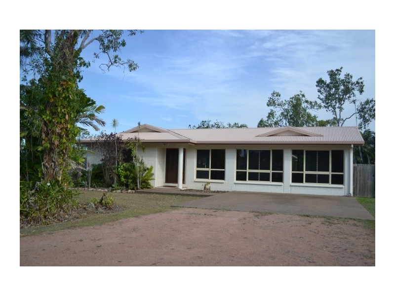 75 Blue Mountain Drive, Bluewater QLD 4818