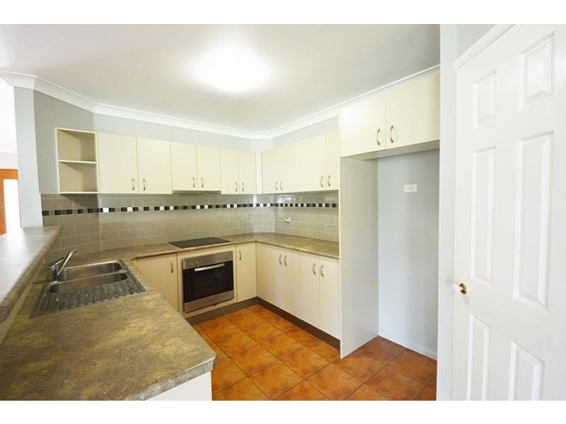 75 Blue Mountain Drive, Bluewater QLD 4818