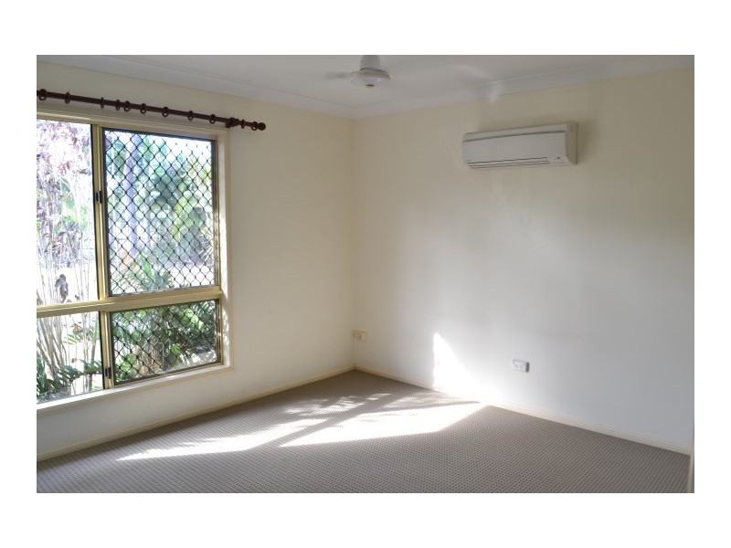 75 Blue Mountain Drive, Bluewater QLD 4818