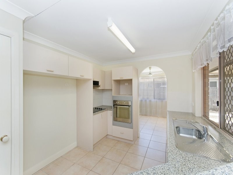 22 Tottenham Court, Kirwan QLD 4817