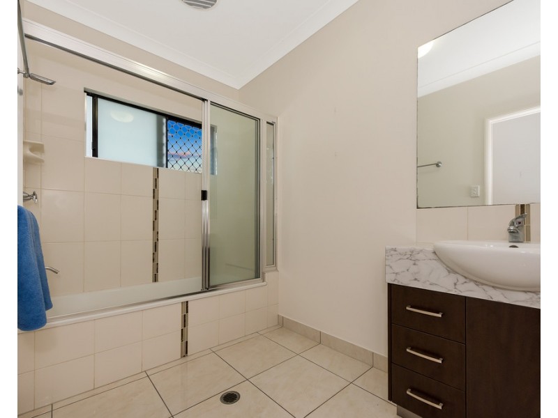 20 Caspian Court, Kelso QLD 4815