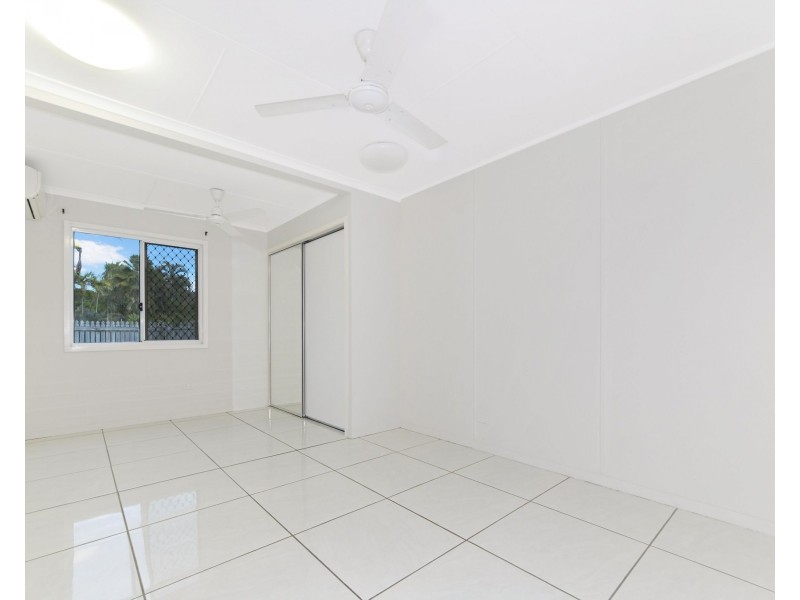 4 Kulgun Crescent, Kelso QLD 4815