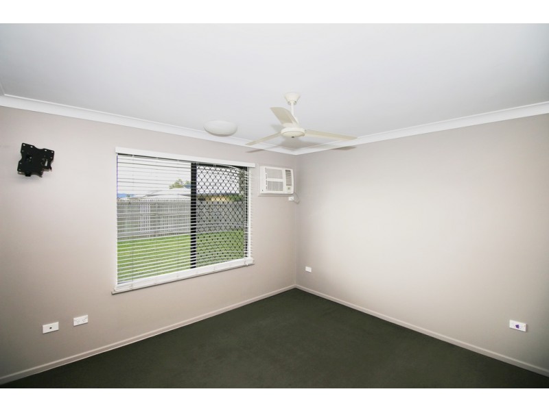 12 Redgum Court, Mount Louisa QLD 4814