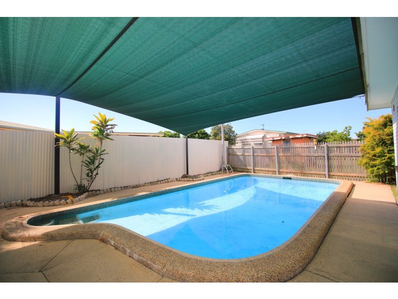 9 Daley Street, Heatley QLD 4814