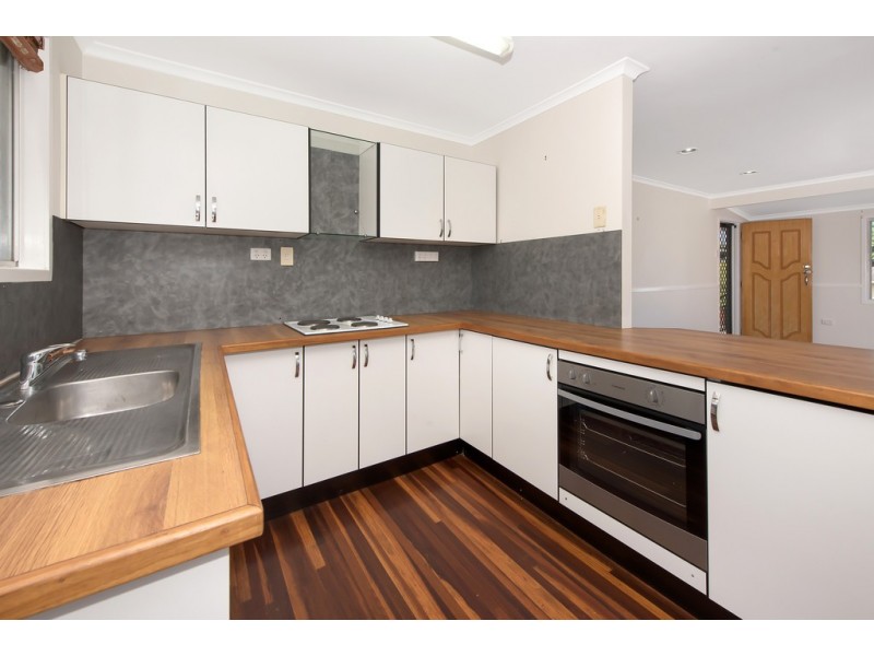 17 Lambert Street, Kirwan QLD 4817