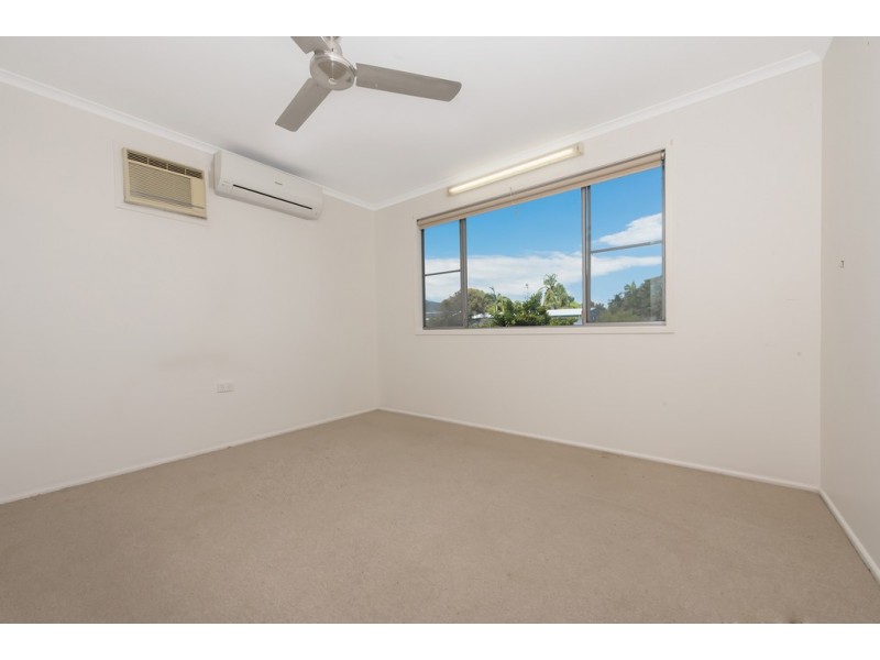 17 Lambert Street, Kirwan QLD 4817